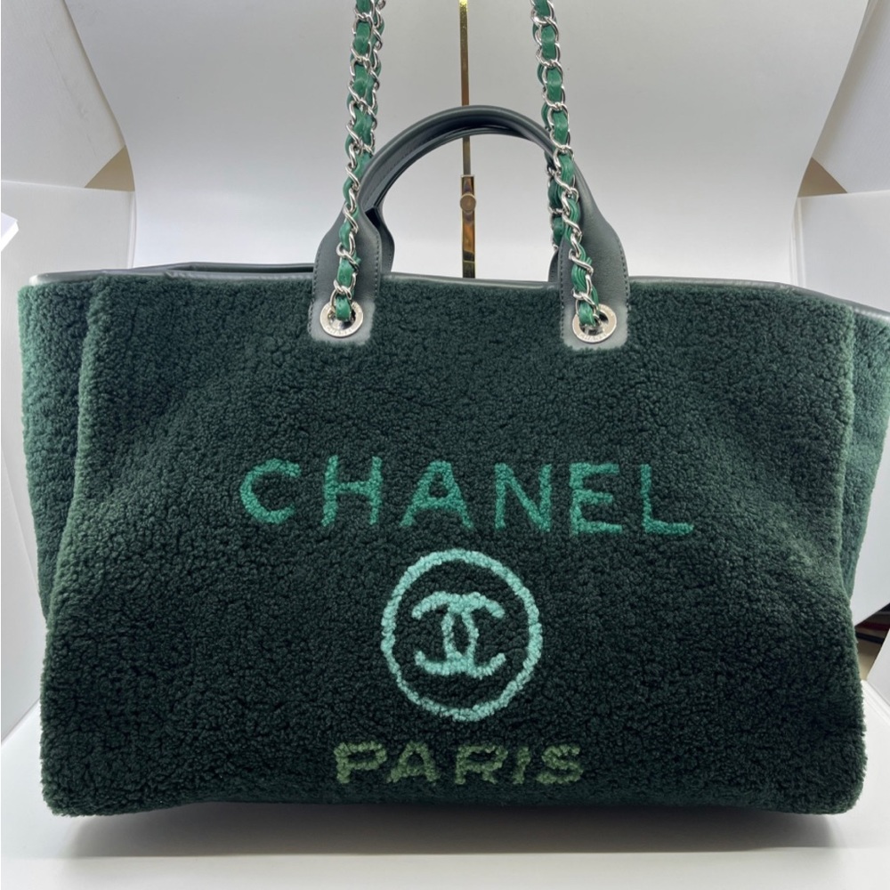 Chanel deauville